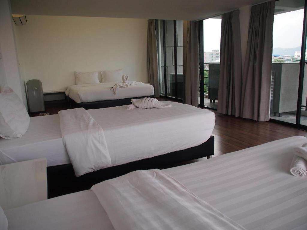 De Poem Loft Boutique Residence Hat Yai Bagian luar foto