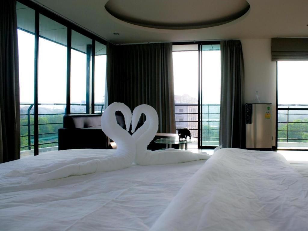 De Poem Loft Boutique Residence Hat Yai Bagian luar foto