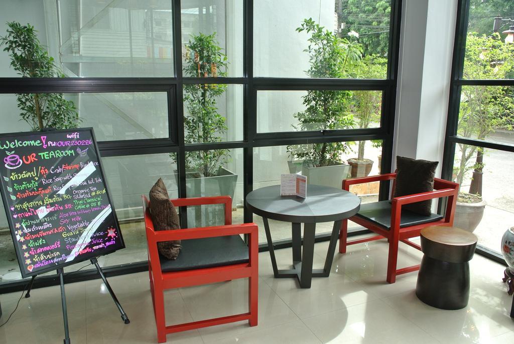 De Poem Loft Boutique Residence Hat Yai Bagian luar foto