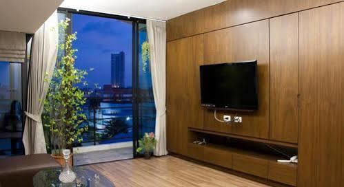 De Poem Loft Boutique Residence Hat Yai Bagian luar foto
